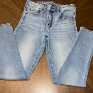 American Eagle Light Blue Denim Jeans